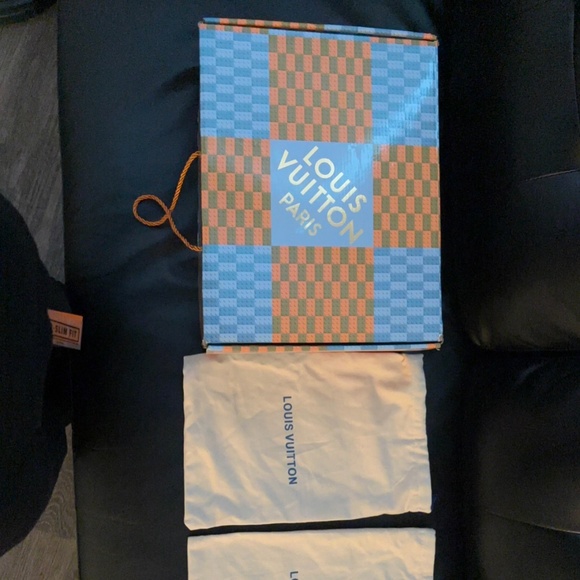 Louis Vuitton box and bags - Picture 5 of 6